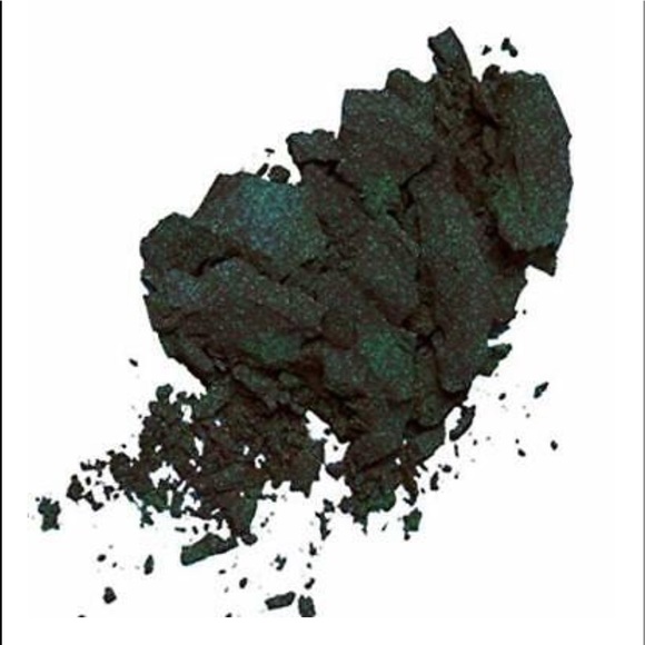 Limited edition ZOMBIE shade shifting blush. - Picture 2 of 6